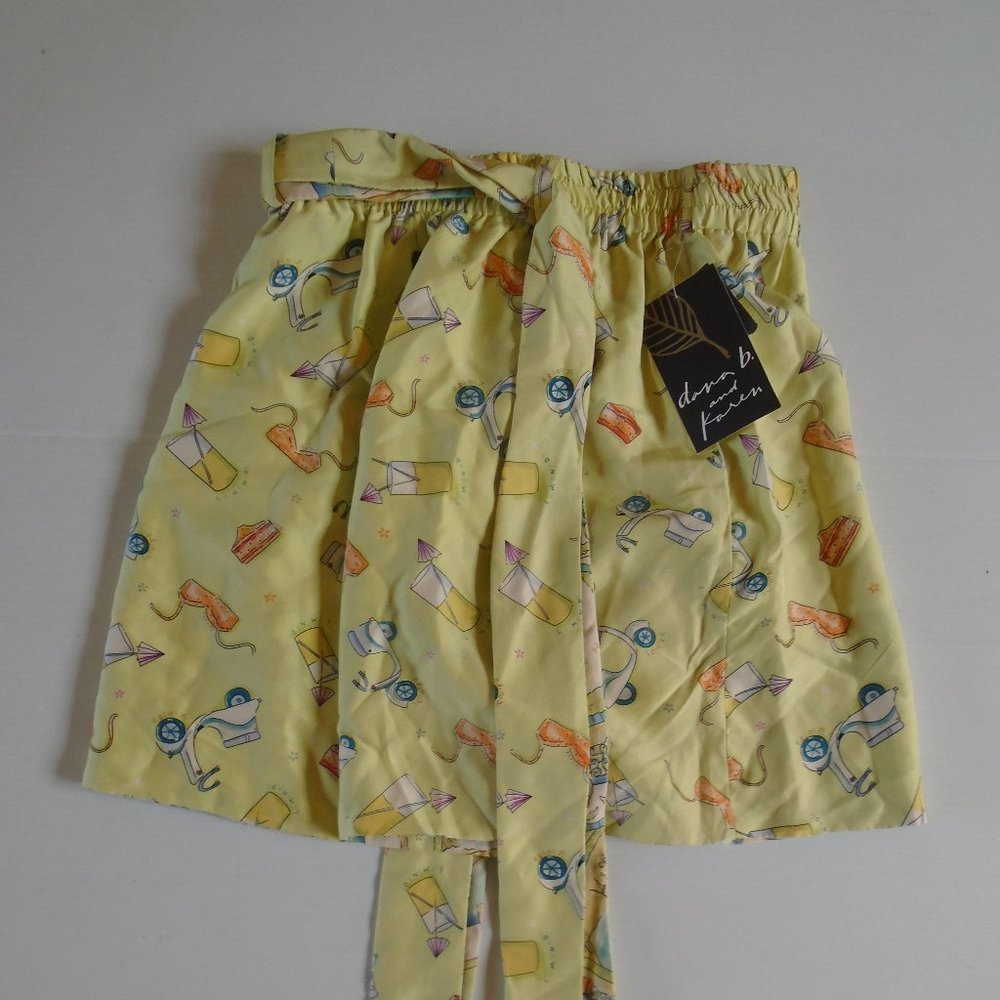dana b. and karen women's silk reversible shorts size 10 green - Picture 1 of 4